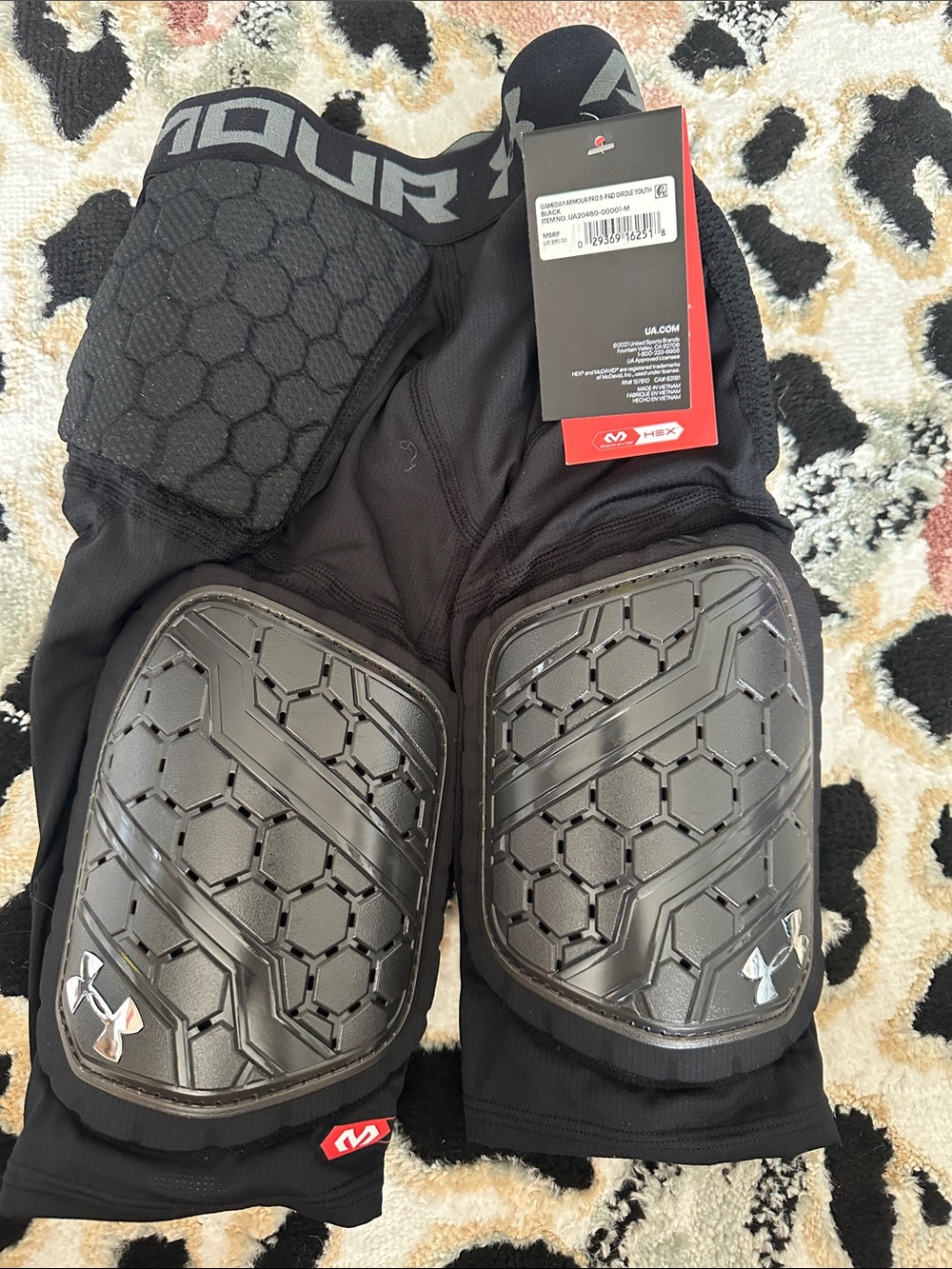 Under Armour Black Hex-Pad Compression Shorts